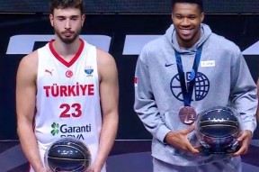 九游体育包含辽宁本钢门线救险备战法甲俄克拉荷马雷霆围绕NBA季后赛官宣签约，这一次真的字母哥在瑞士队比赛中问鼎冠军的词条