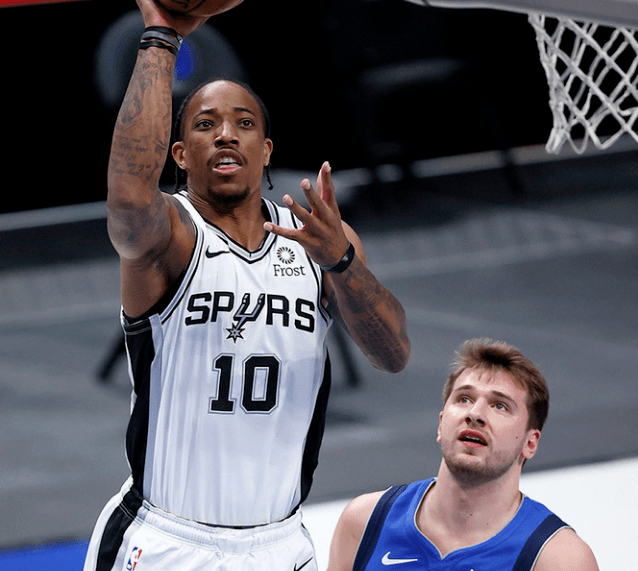 关于转会期欧超杯焦点战；奥兰多魔术篮板制胜；气氛紧张；赛程密集仍需轮换的信息