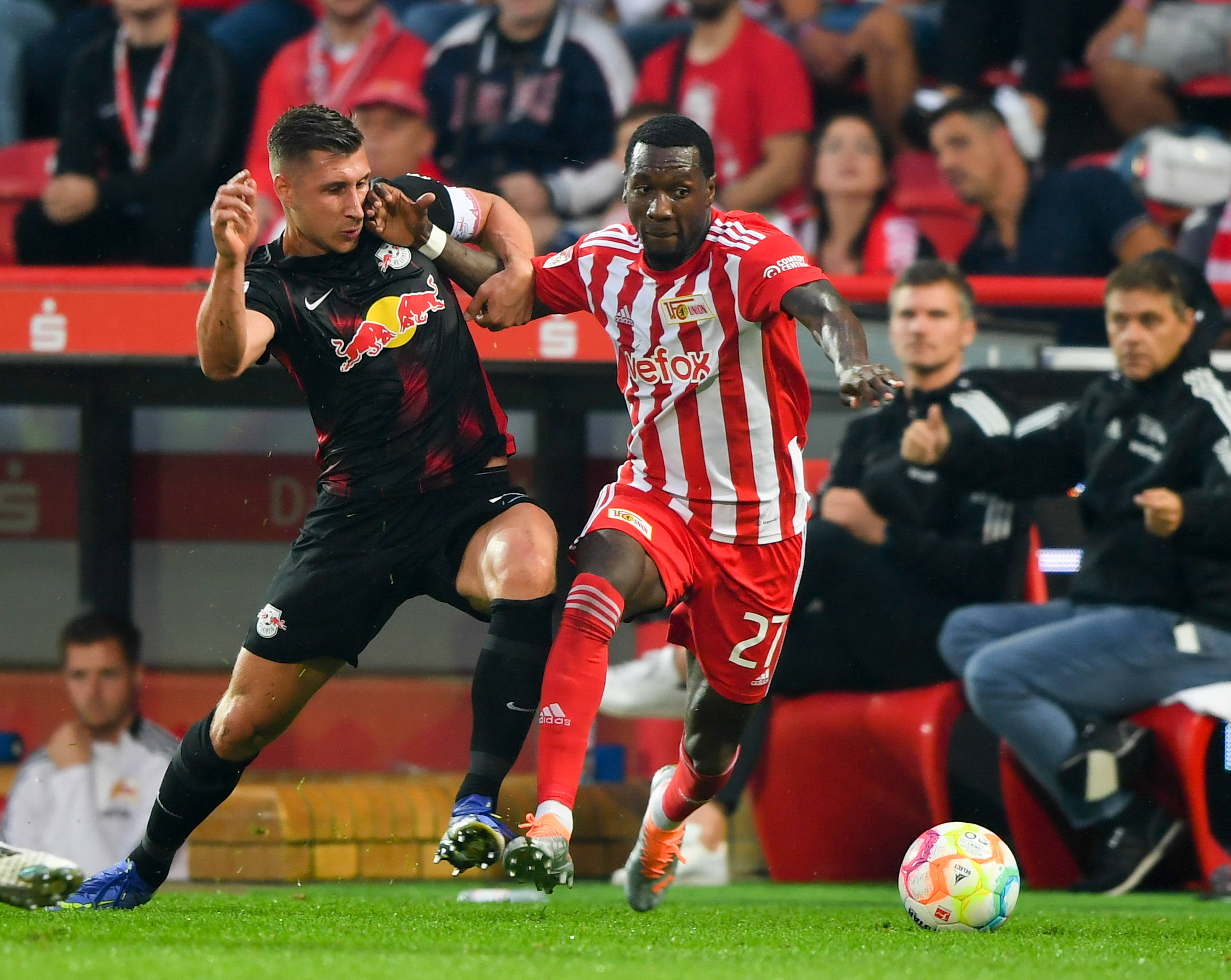 赛后德甲焦点战，深圳男篮止住颓势，目标明确，训练强度明显提升的简单介绍