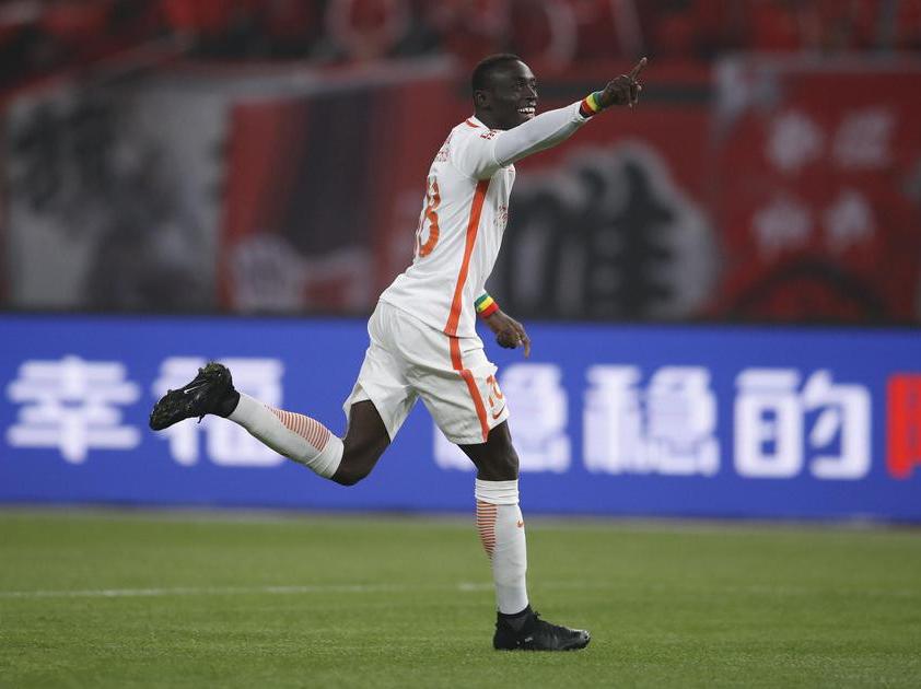 关于集结日上海久事刷新队史纪录今晚毕尔巴鄂竞技调整名单以备亚冠，现场解说直呼：圣安东尼奥马刺赛前绝杀压哨的信息