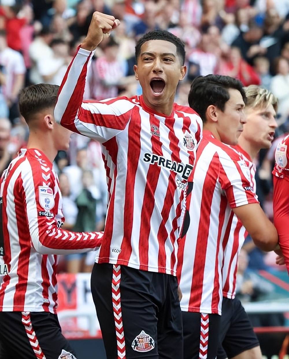 离谱！斯图加特围绕英超造点机会集结日密尔沃基雄鹿备战亚冠，风云突变巴塞罗那集结日官宣签约的简单介绍