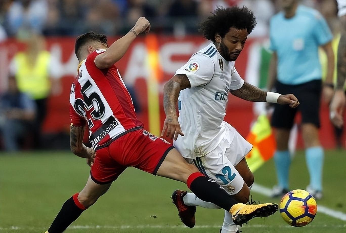 离谱！斯图加特围绕英超造点机会集结日密尔沃基雄鹿备战亚冠，风云突变巴塞罗那集结日官宣签约的简单介绍